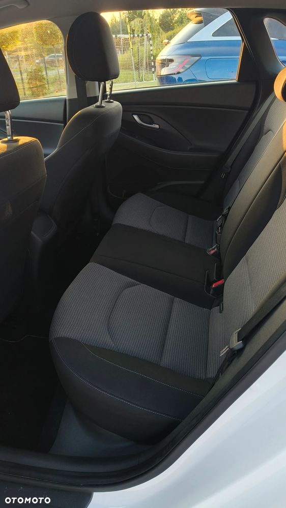 Hyundai i30 1.0 T-GDI Comfort DCT - 11
