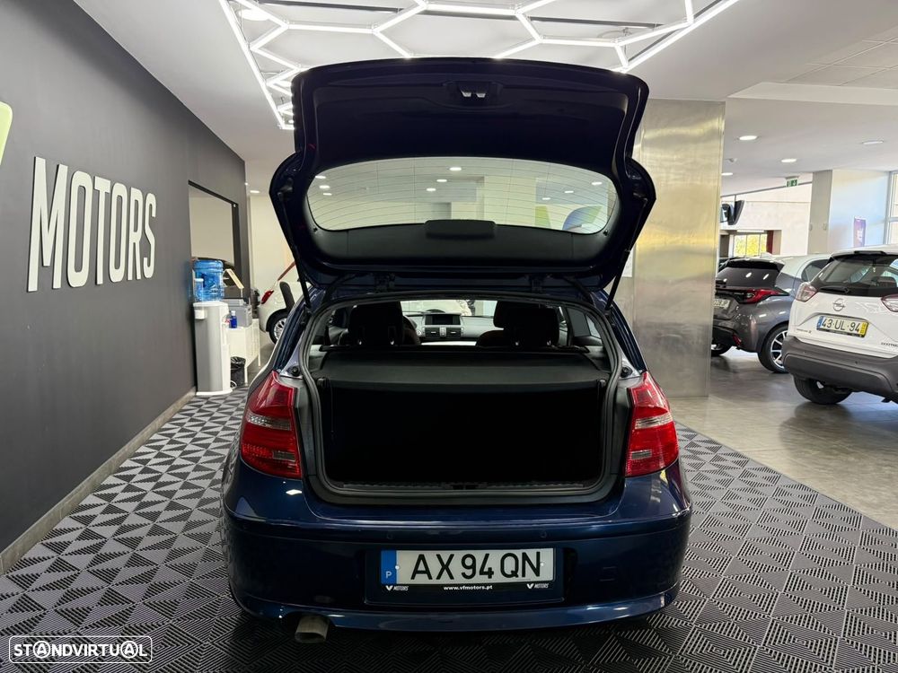 BMW 118 d Pack M - 22