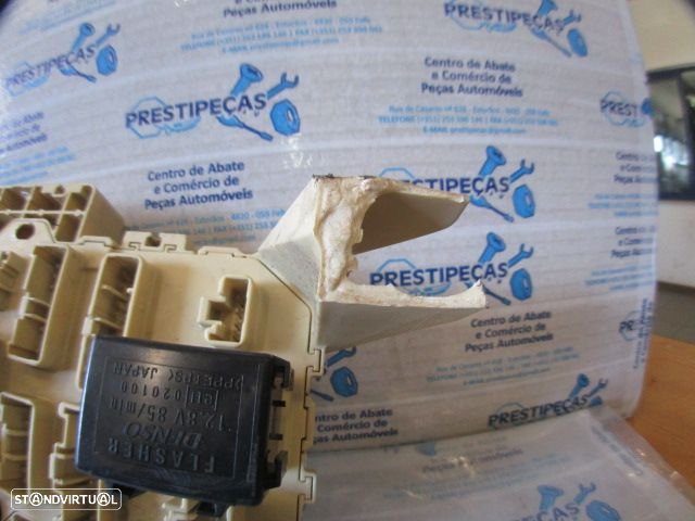 Caixa Fusiveis YN2F0L SUZUKI SWIFT 3  2007 1.3I 90CV 5P VERMELHO Apoios Partidos - 2