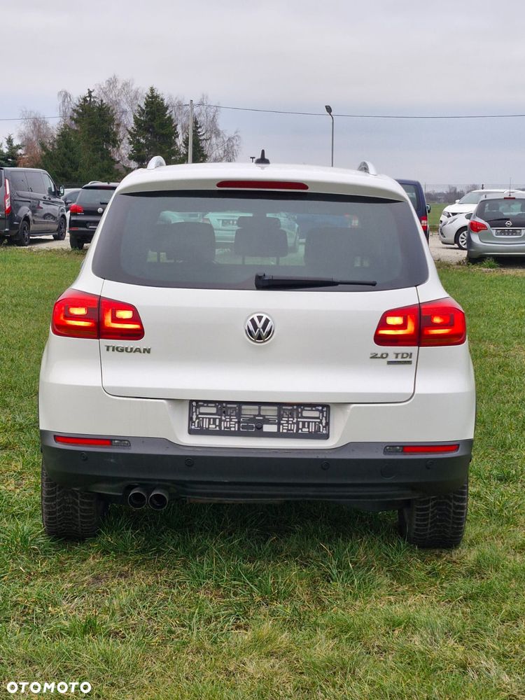 Volkswagen Tiguan - 9
