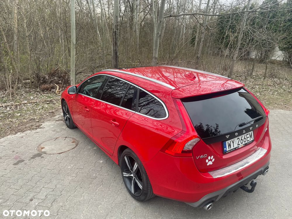 Volvo V60 D4 Geartronic R-Design - 6