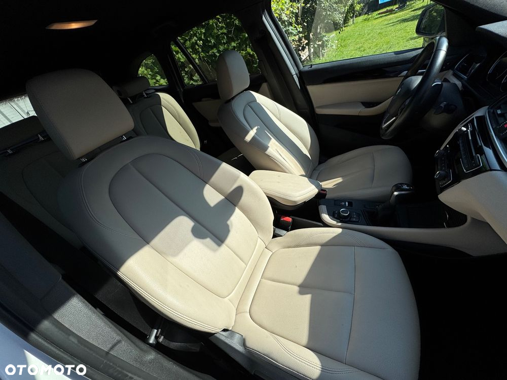 BMW X1 - 10