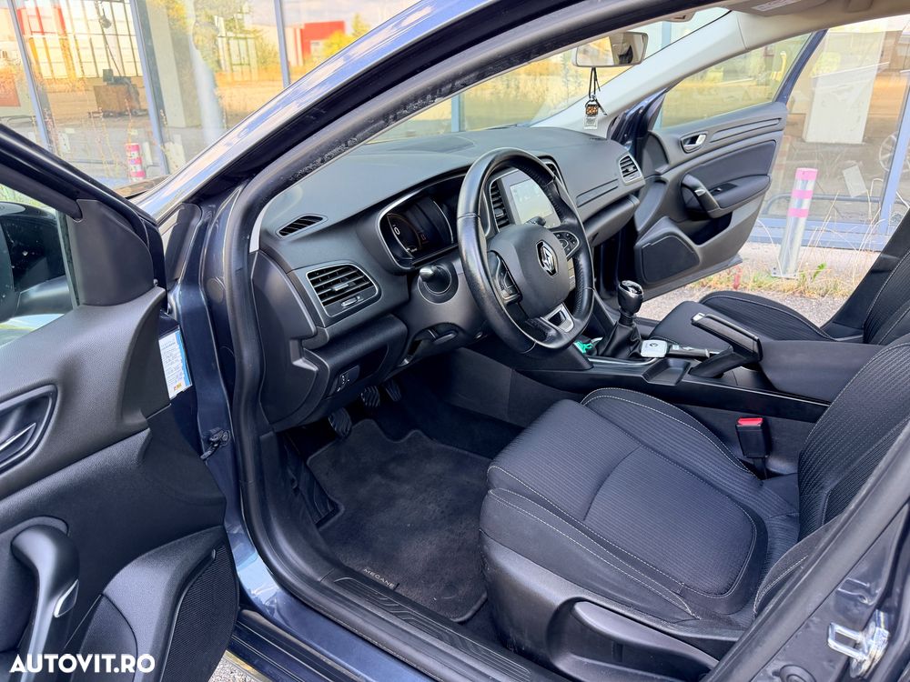 Renault Megane - 23