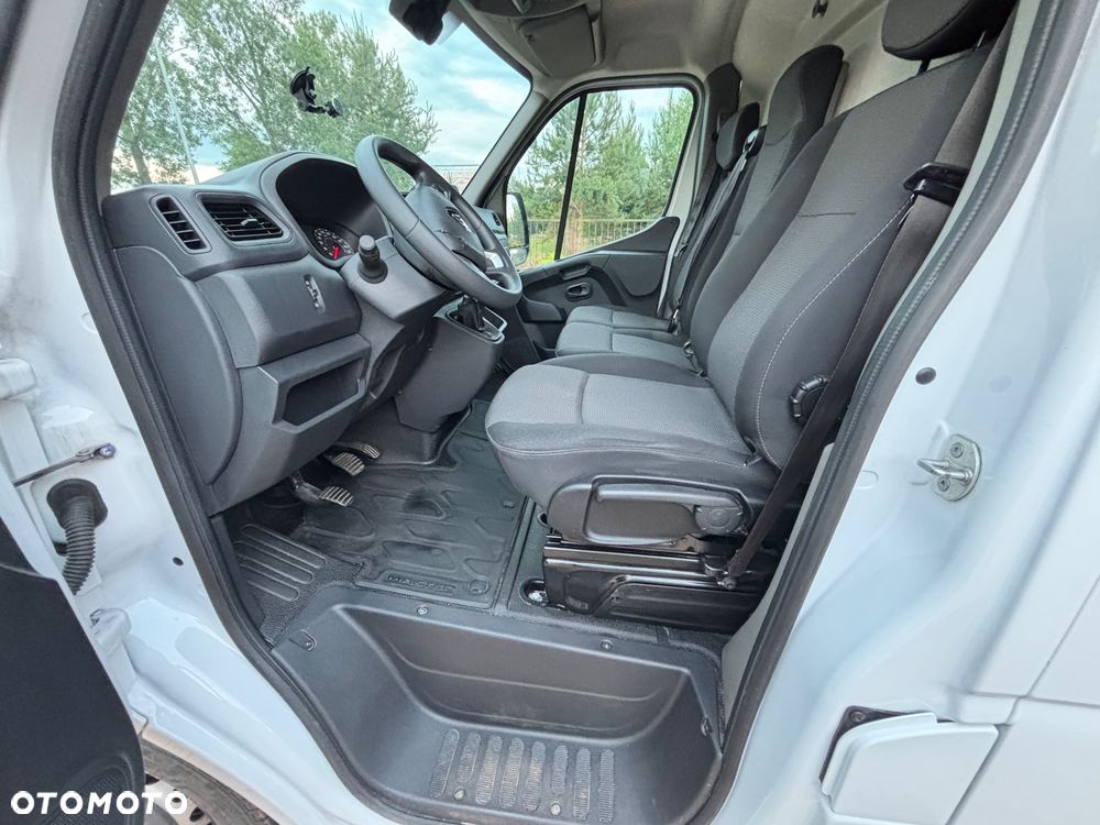 Renault Master - 10