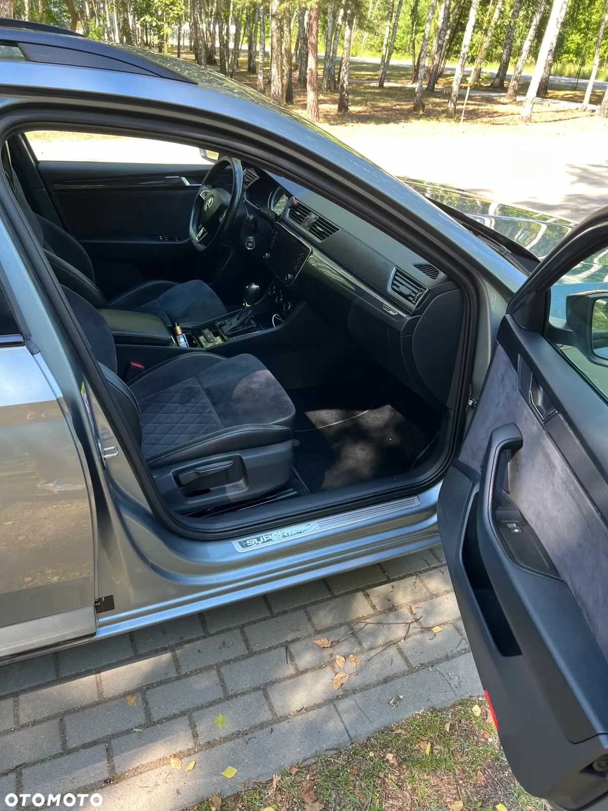 Skoda Superb 2.0 TSI Sportline DSG - 10