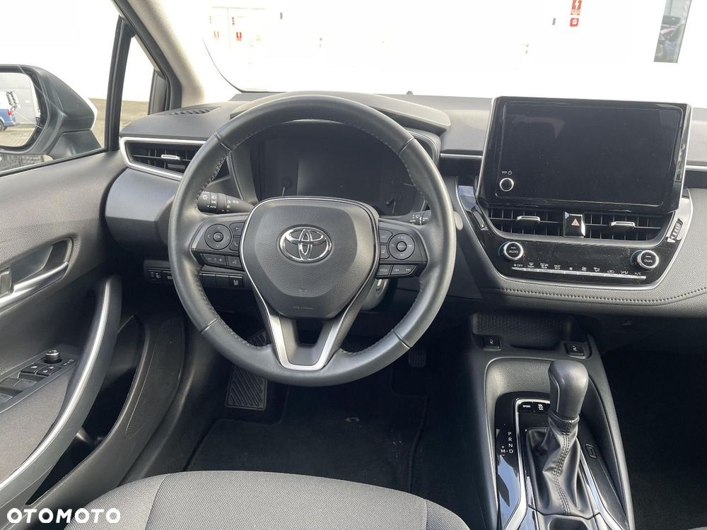 Toyota Corolla - 11