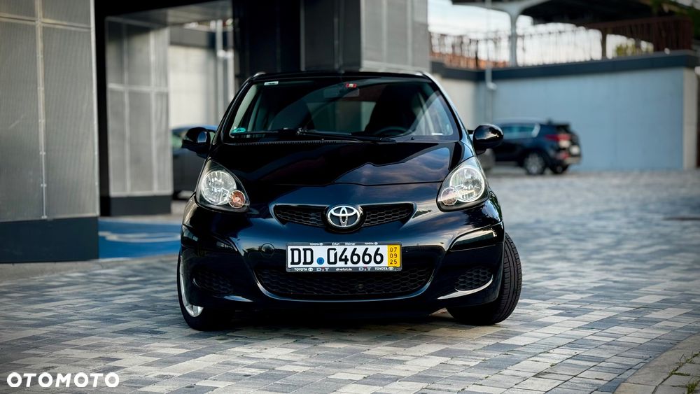 Toyota Aygo Black - 9