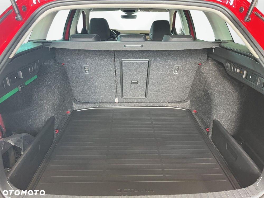 Skoda Octavia 2.0 TDI Style DSG - 16