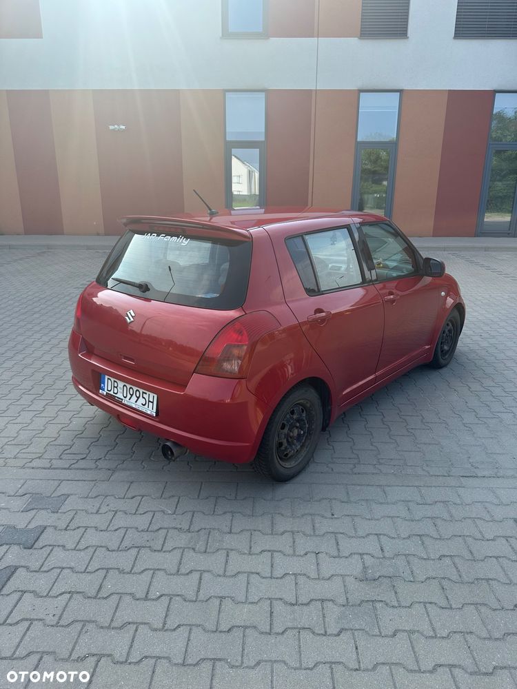 Suzuki Swift - 6