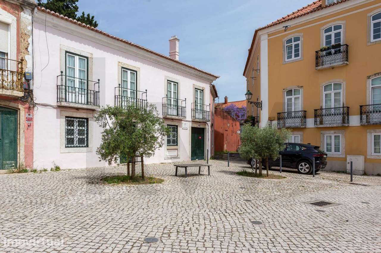 Moradia T3 (T4), Garagem e Jardim (600m2) com piscina aquecida - Grande imagem: 2/40