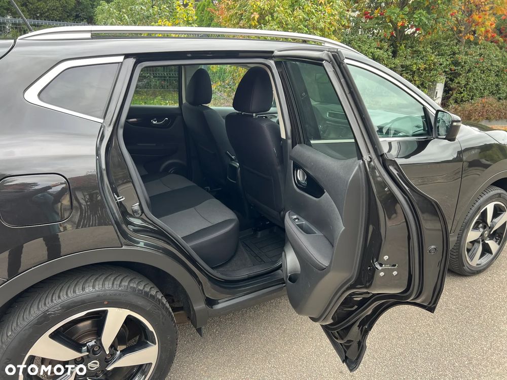 Nissan Qashqai - 14