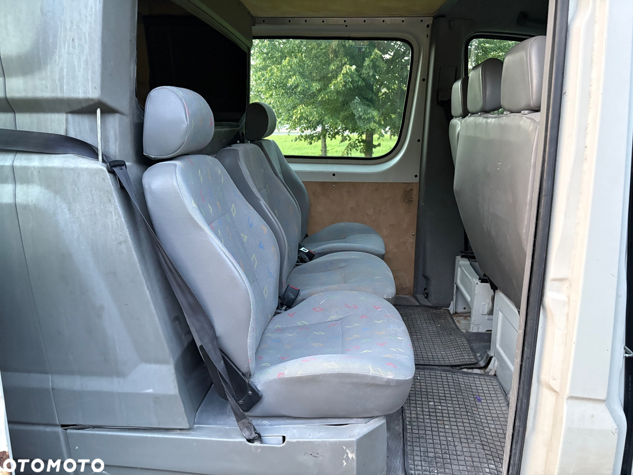 Volkswagen Crafter - 11