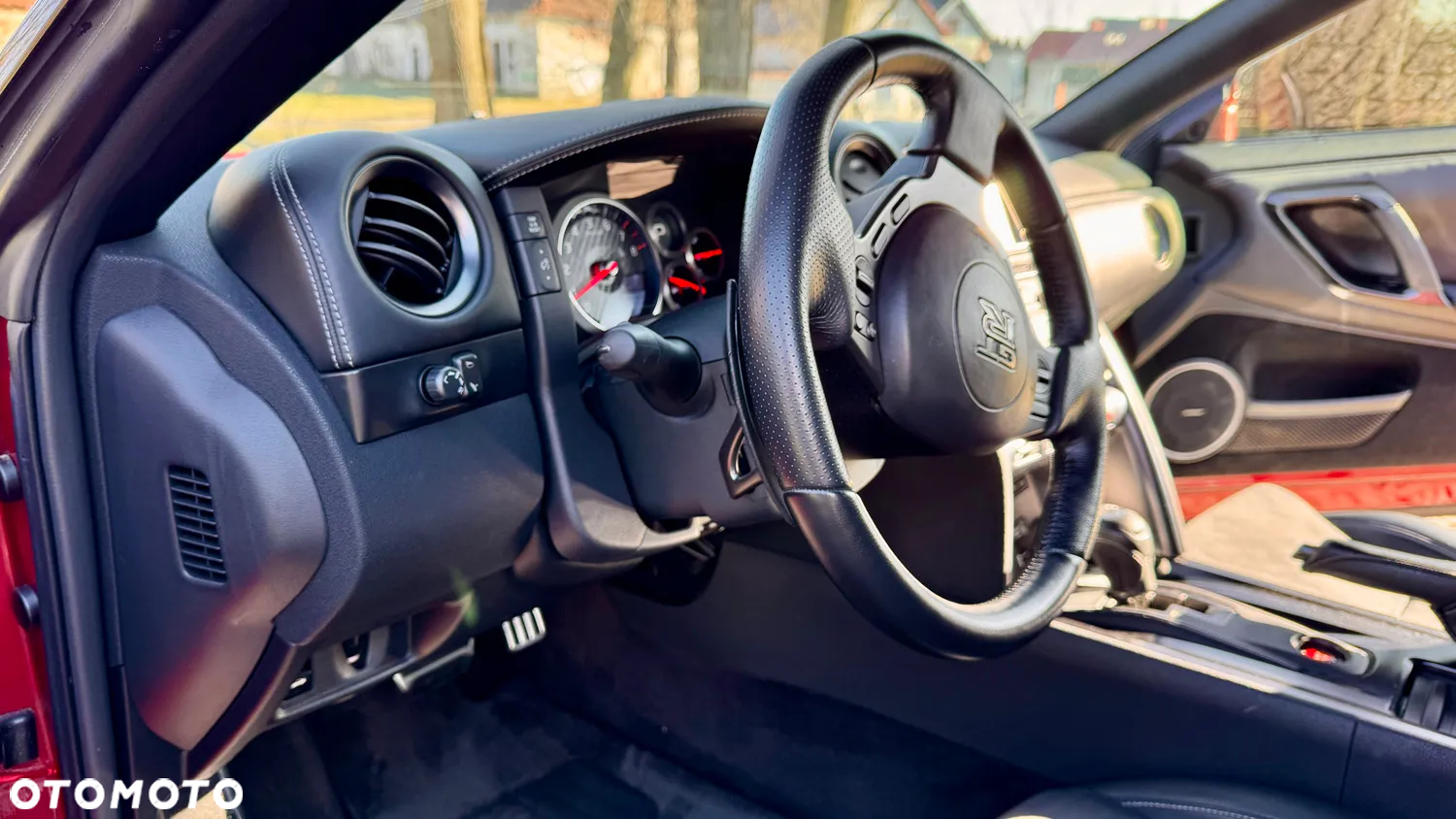 Nissan GT-R Premium Edition - 11