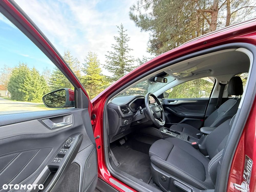Ford Focus 1.5 EcoBoost Titanium X - 13