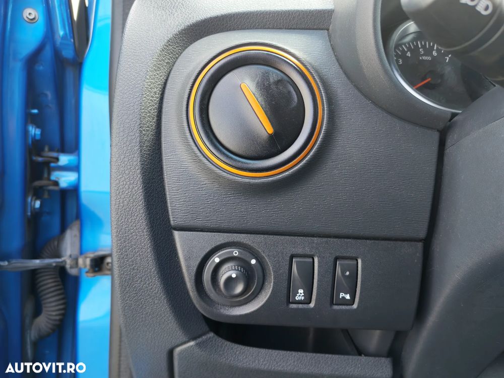 Dacia Lodgy dCi 110 Stepway Celebration - 18