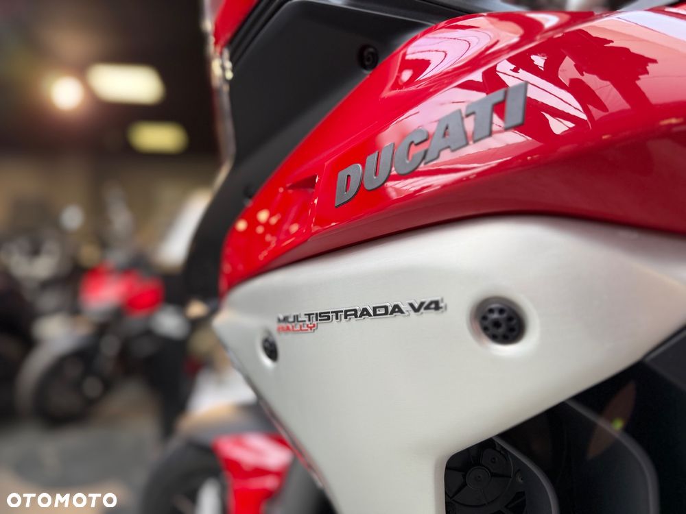 Ducati Multistrada - 10