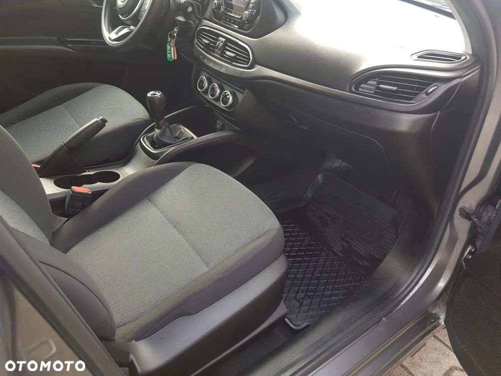 Fiat Tipo 1.0 T3 - 26
