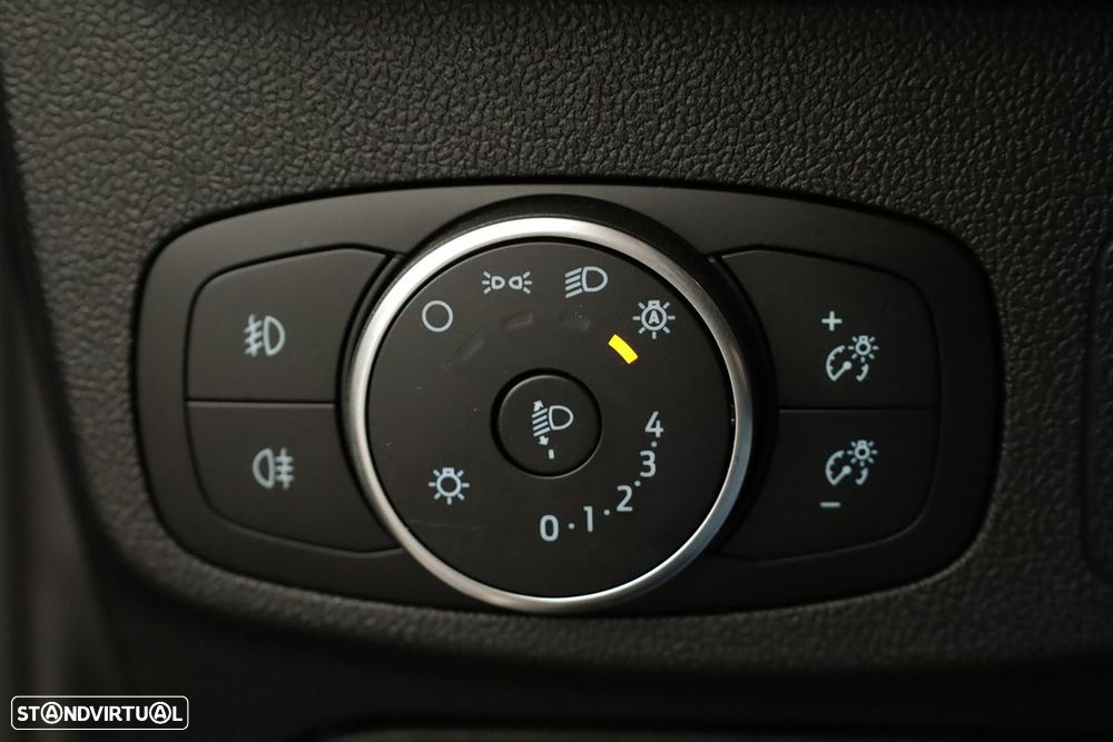 Ford Focus 1.0 EcoBoost Active - 18
