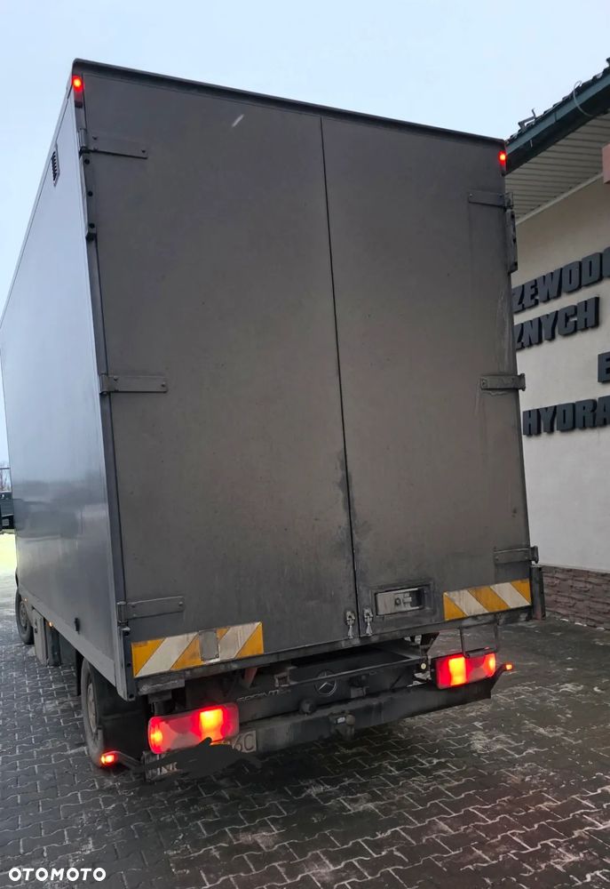 Mercedes-Benz Sprinter 319 cdi - 4
