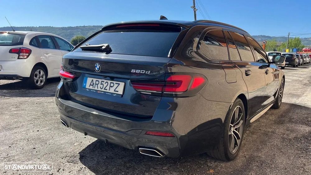 BMW 520 d Pack Desportivo M Auto - 5