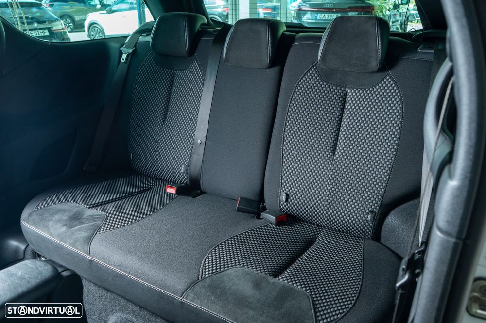 Citroën DS3 1.6 e-HDi So Chic - 6