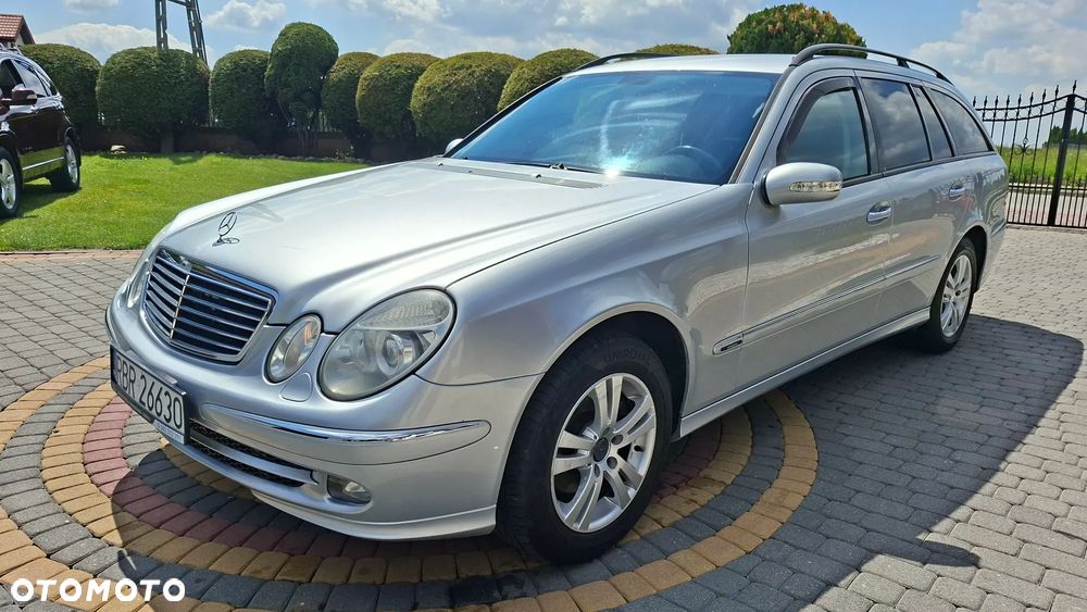 Mercedes-Benz Klasa E 280 CDI 4Matic Automatik Avantgarde DPF - 2