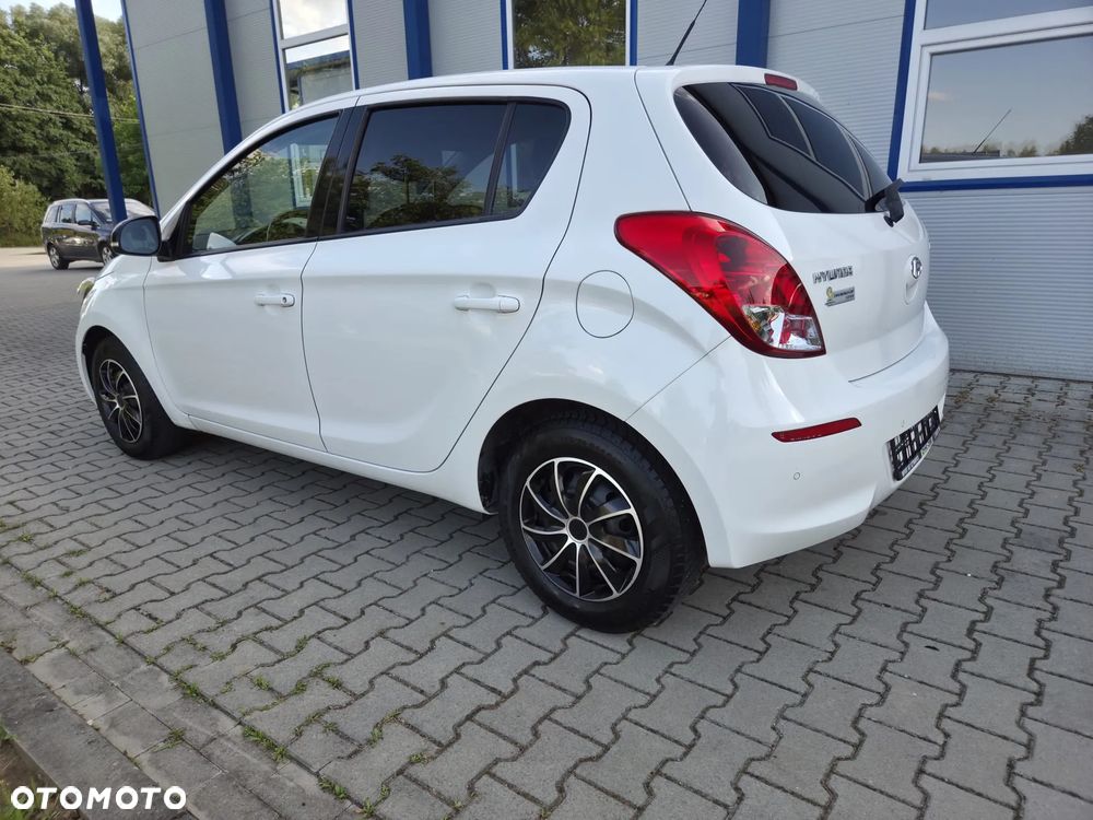 Hyundai i20 1.2 Fifa World Cup Edition - 6