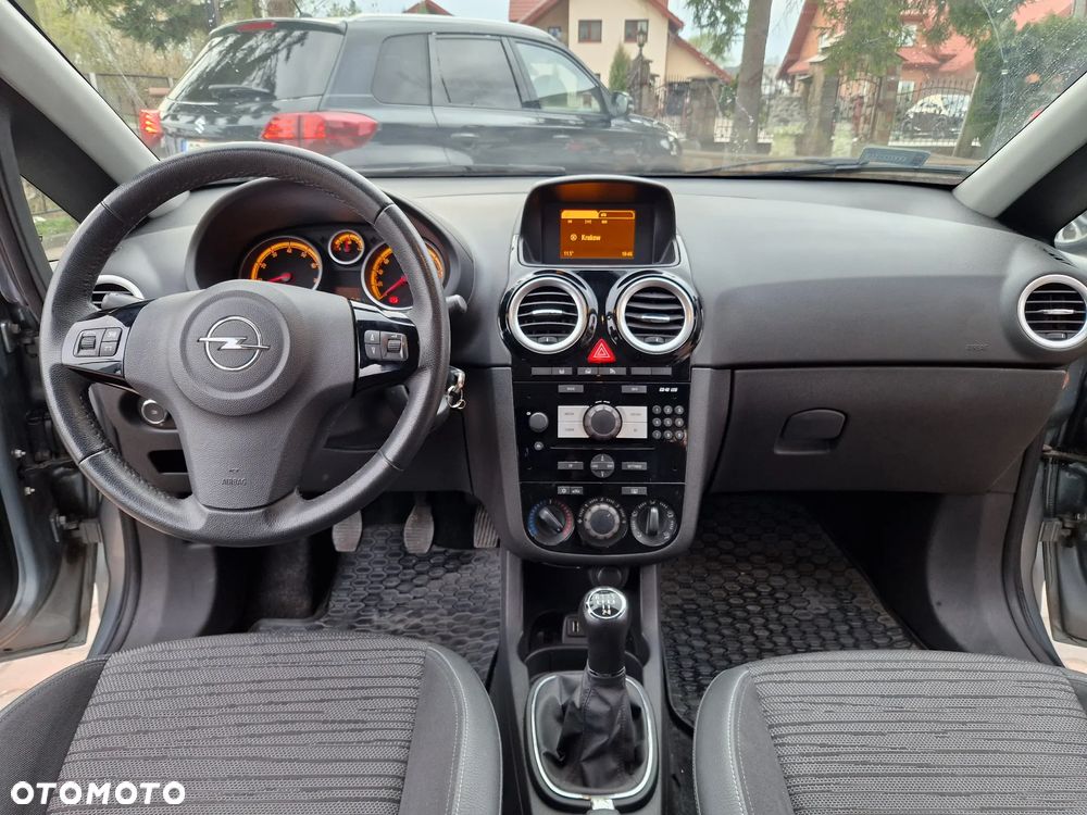 Opel Corsa 1.2 16V Enjoy - 19