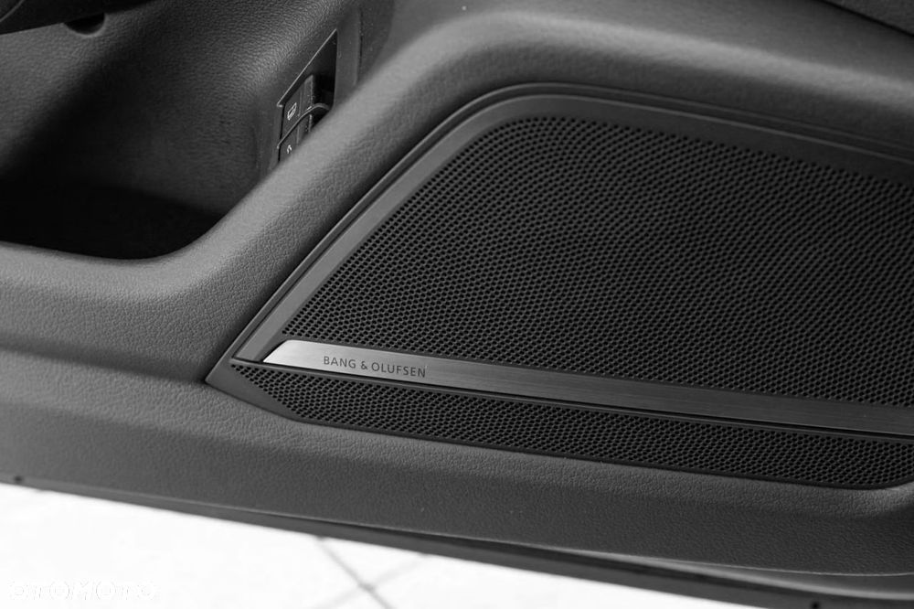 Audi A6 Avant e-tron - 32