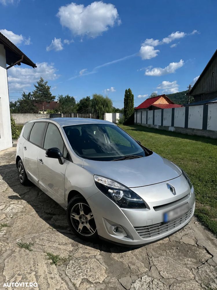 Renault Grand Scenic 1.9dCi Privilege - 1