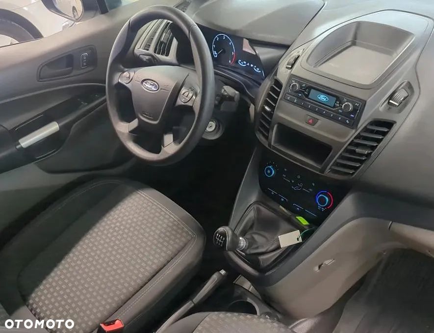 Ford Connect L2 Long Maxi 3 miejscowy 6cio biegowy Ładowność 690kg 2 Euro Palety  Homologacja cięż. VAT-1 - 24