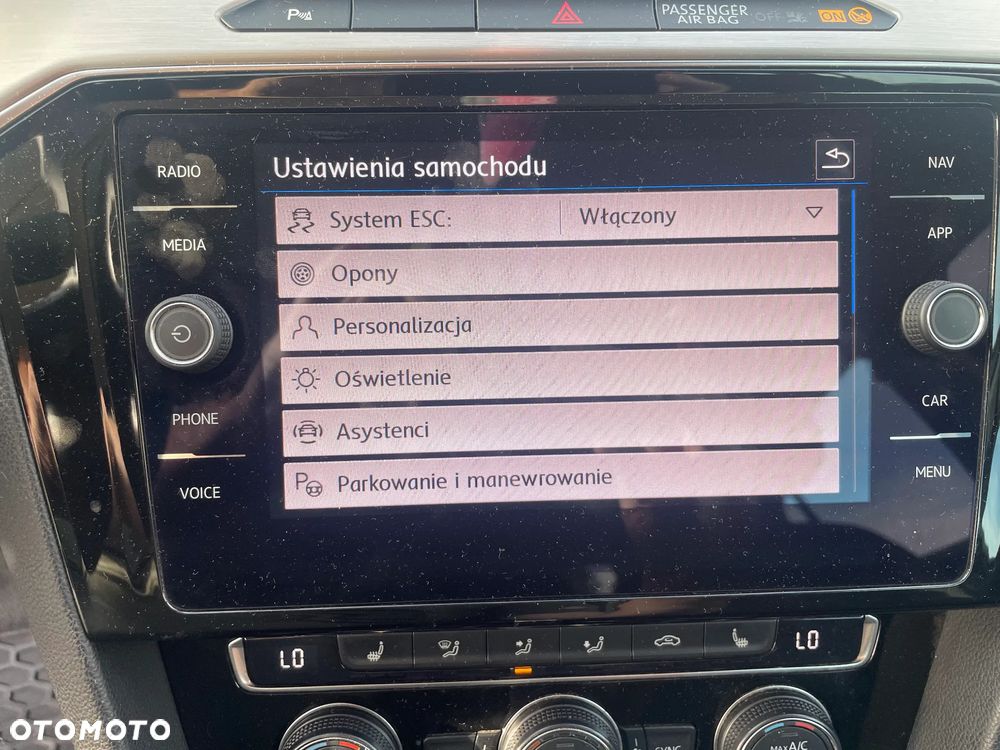 Volkswagen Passat 2.0 TDI BMT 4Mot Highline DSG - 11