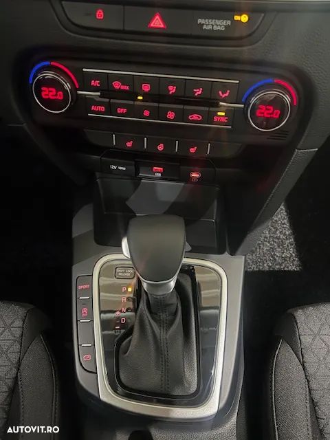 Kia Ceed 1.5 T-GDI 7DCT Best - 9