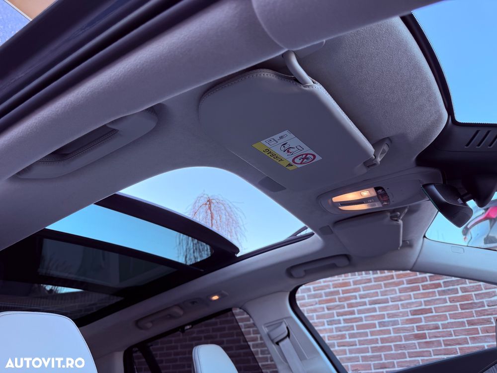 Volvo XC 90 T8 AWD Recharge Geartronic Inscription Edition - 27