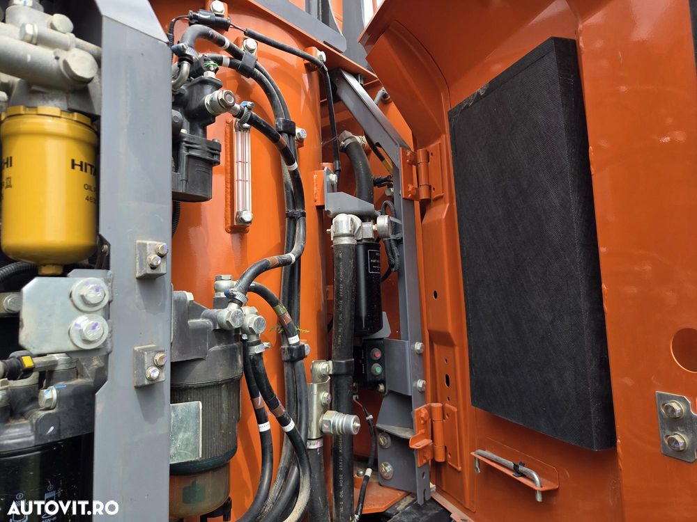 Hitachi ZX210-6, 2021, 2.993h, 23,1 tone, CUPLA RAPIDA+CUPA NOUA 1,3mc, Ad sapare 7m, inst picon, 3 camere, 3 pompe hidraulice, ridica 15t, motor Isuzu 172CP, posibilitate leasing 4 ani, CA NOU-PROMOTIE 104.900 EUR+Tva - 23