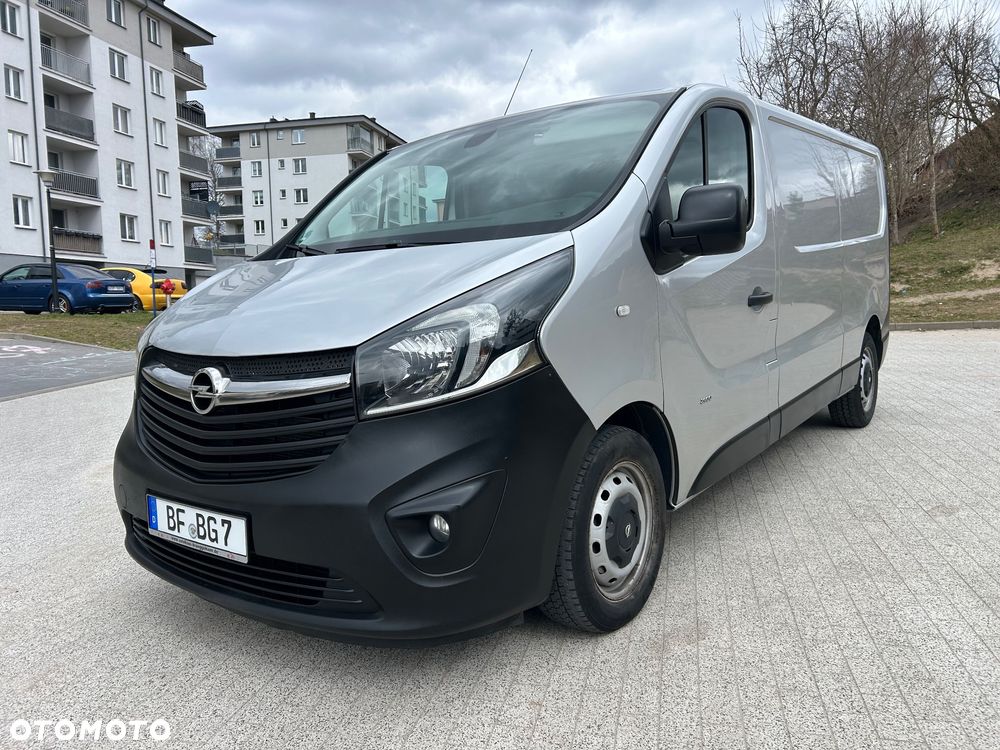Opel Vivaro Long - 1