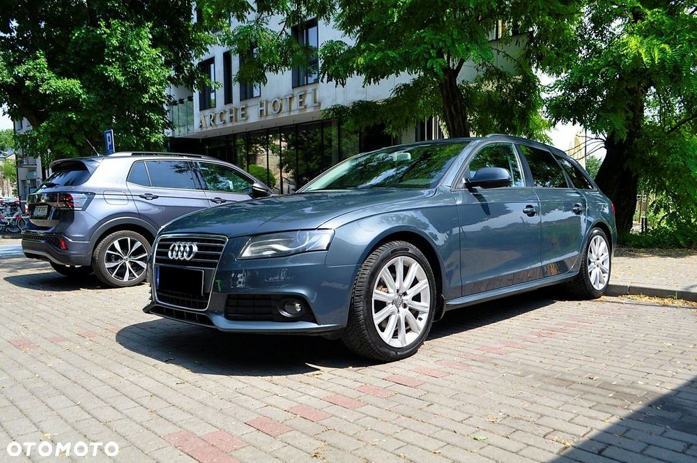 Audi A4 Avant - 2