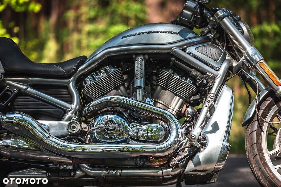 Harley-Davidson V-Rod Muscle - 8