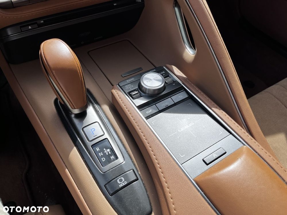Lexus LC 500 - 15