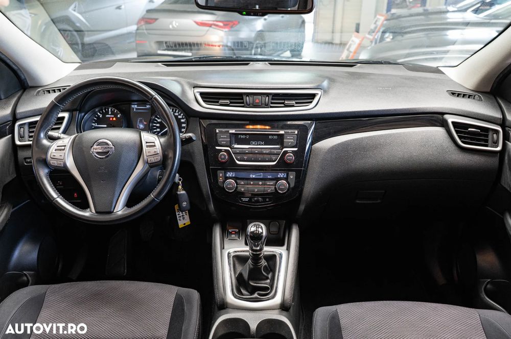 Nissan Qashqai 1.6 DCI N-Connecta - 5