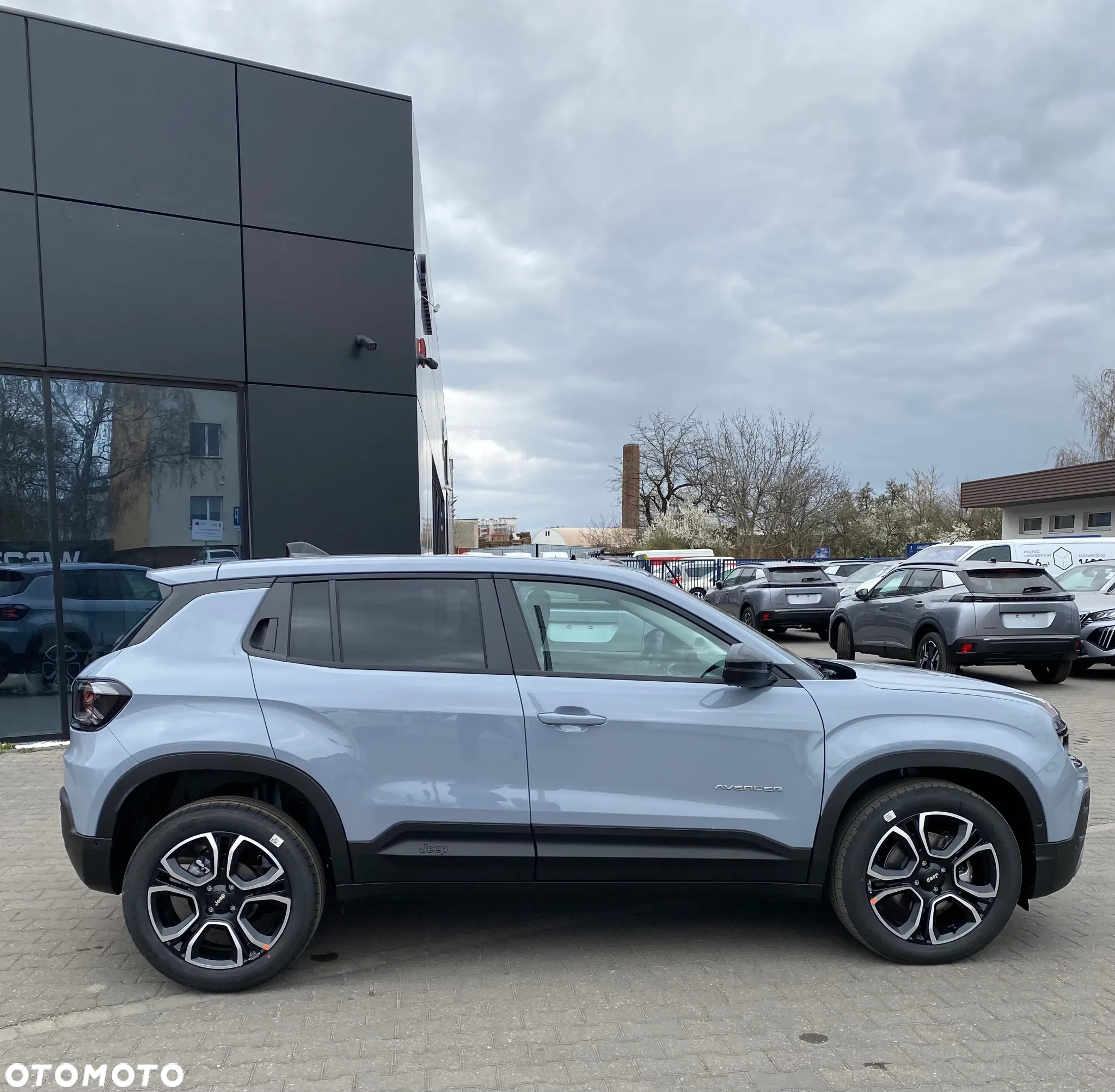 Jeep Avenger 1.2 T3 mHEV Summit FWD eDCT6 - 6