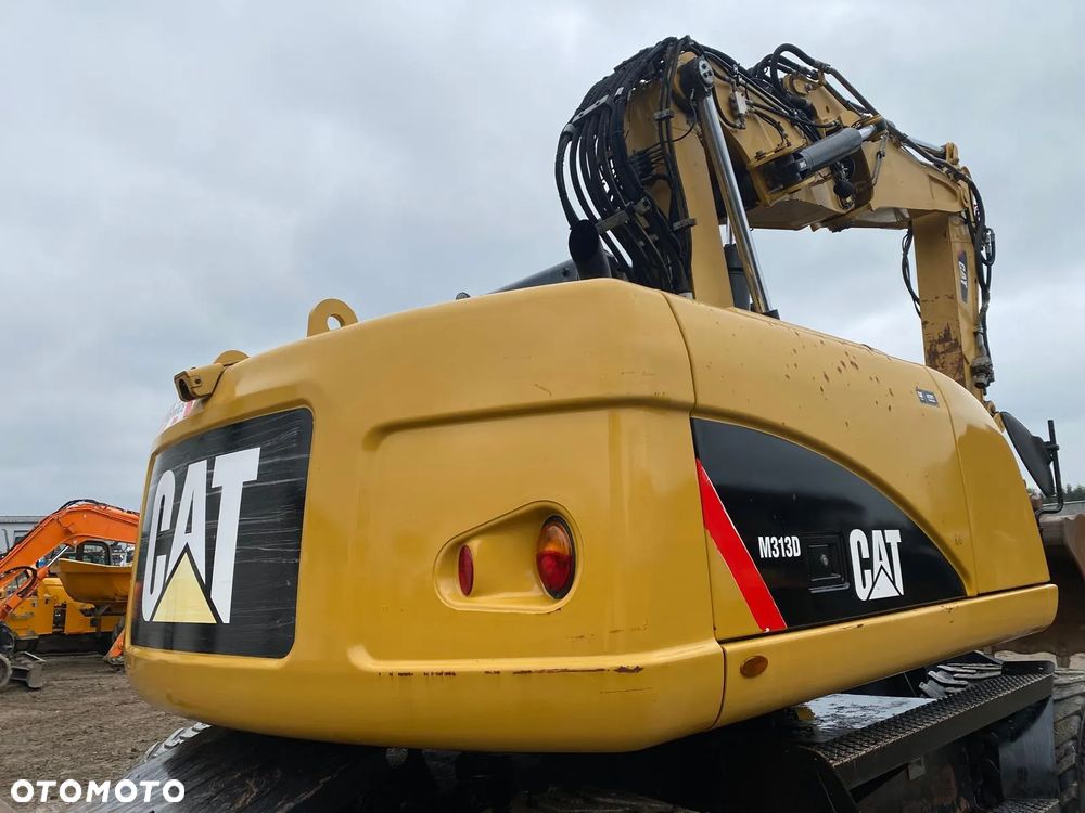 Caterpillar 313D - 3