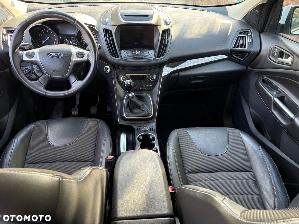 Ford Kuga - 6