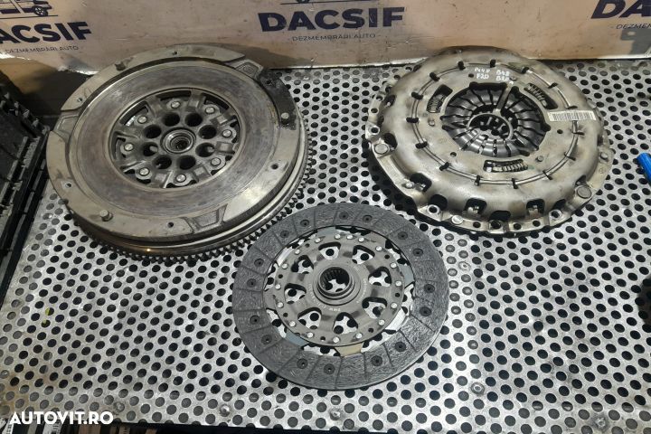 Kit ambreiaj 7614326 / 7614325 7614326 / 7614325 BMW Seria 1 F20/F21 - 1