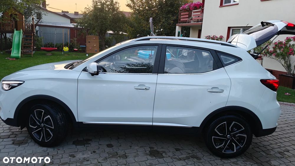 MG ZS 1.0 T-GDI Exclusive - 3