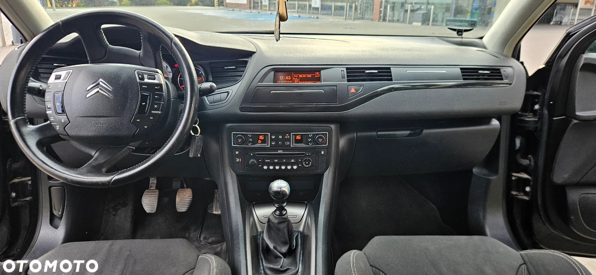 Citroën C5 2.0 HDi Confort - 15