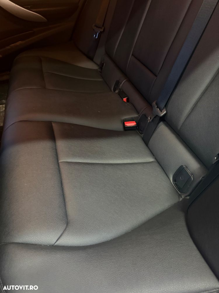 BMW Seria 3 318d Blue Performance - 7