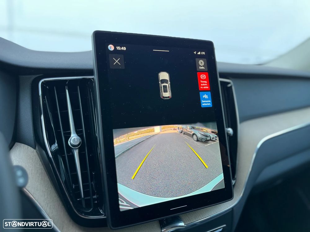 Volvo XC 60 2.0 T6 PHEV Plus Dark AWD - 33