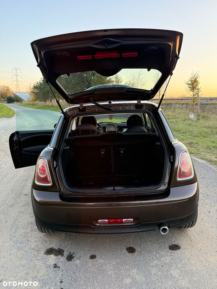 MINI ONE D - 9
