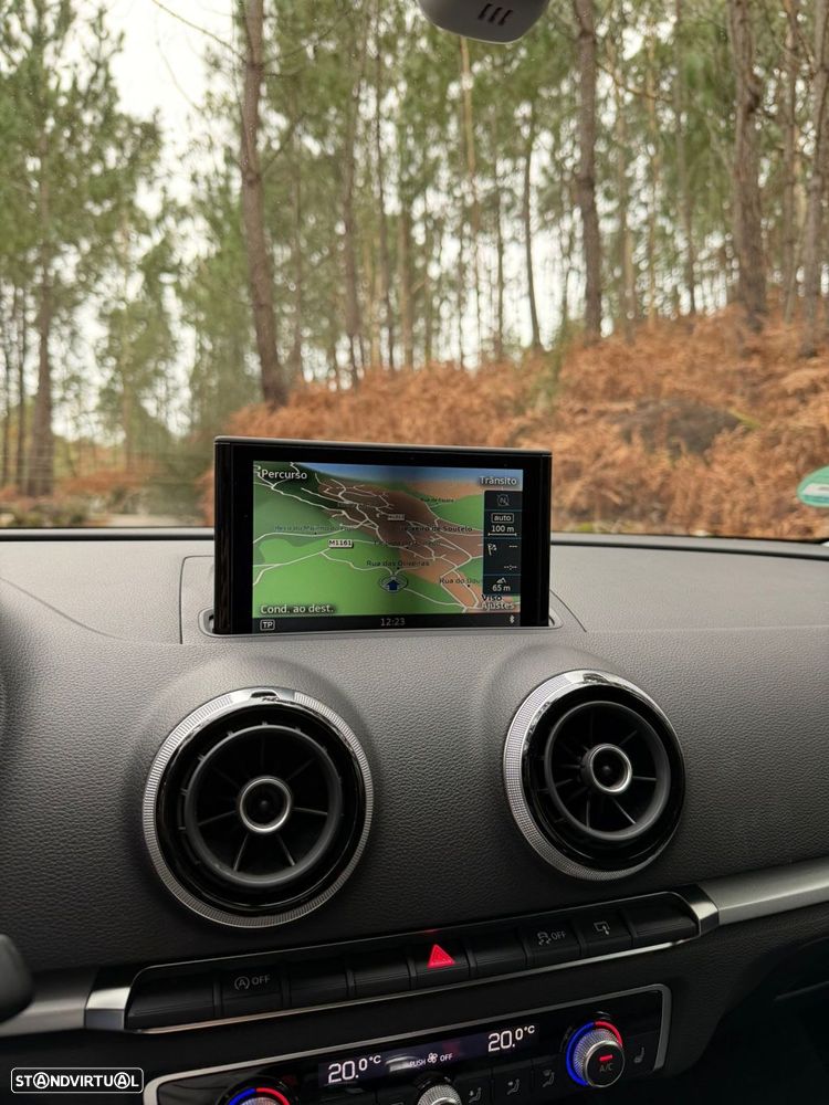 Audi A3 1.6 TDI Advance S tronic - 11